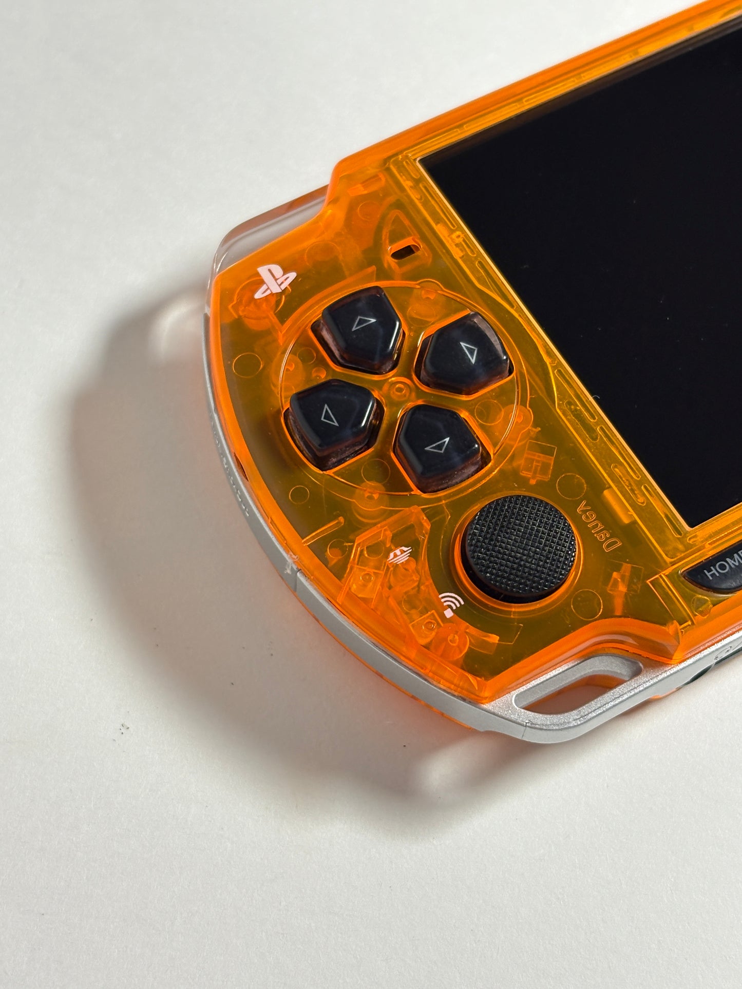 PSP 2000 - Transparent orange w black buttons