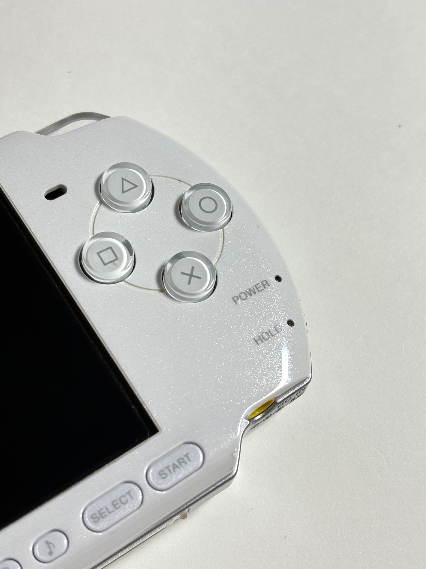 PSP 3000 - White w custom sparkly finish