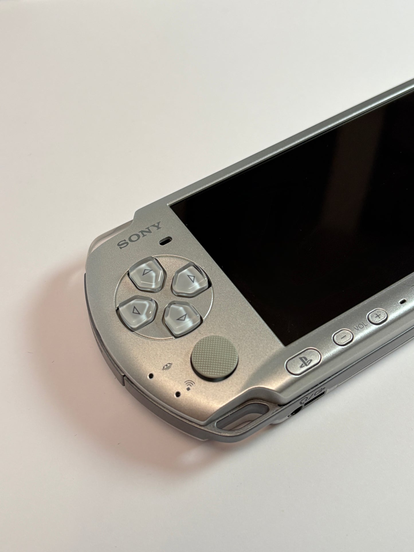 PSP 3000 - Gundam vs. Gundam Limited Edition (Reshell)