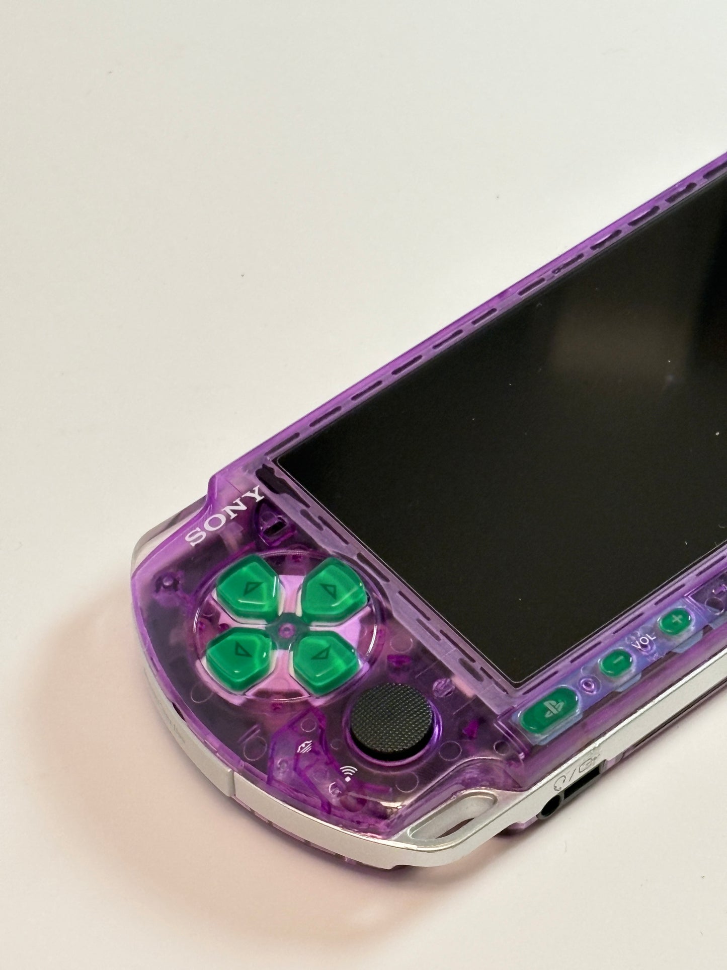 PSP 3000 - Transparent Purple Evangelion edition