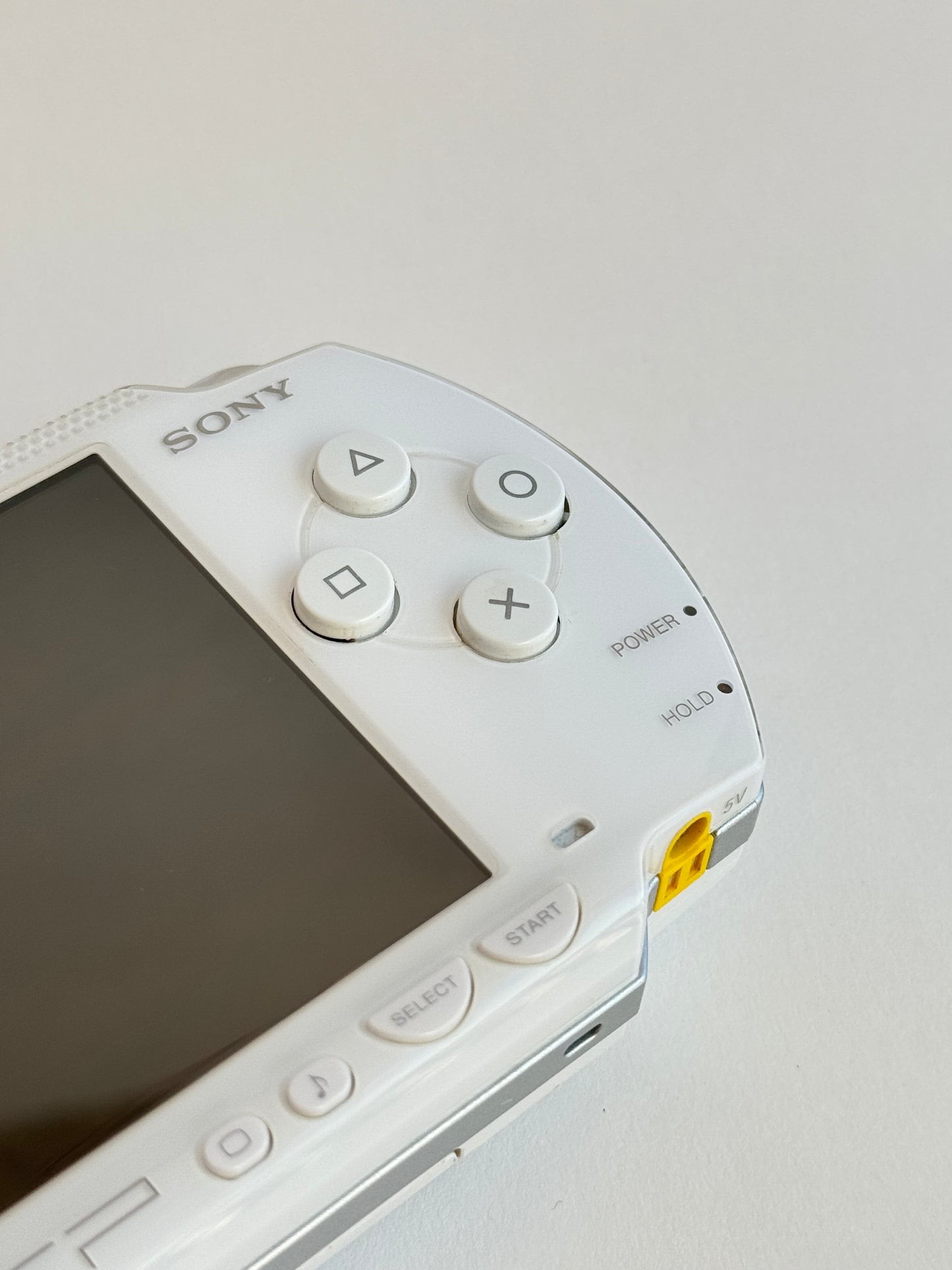 PSP 1000 - White
