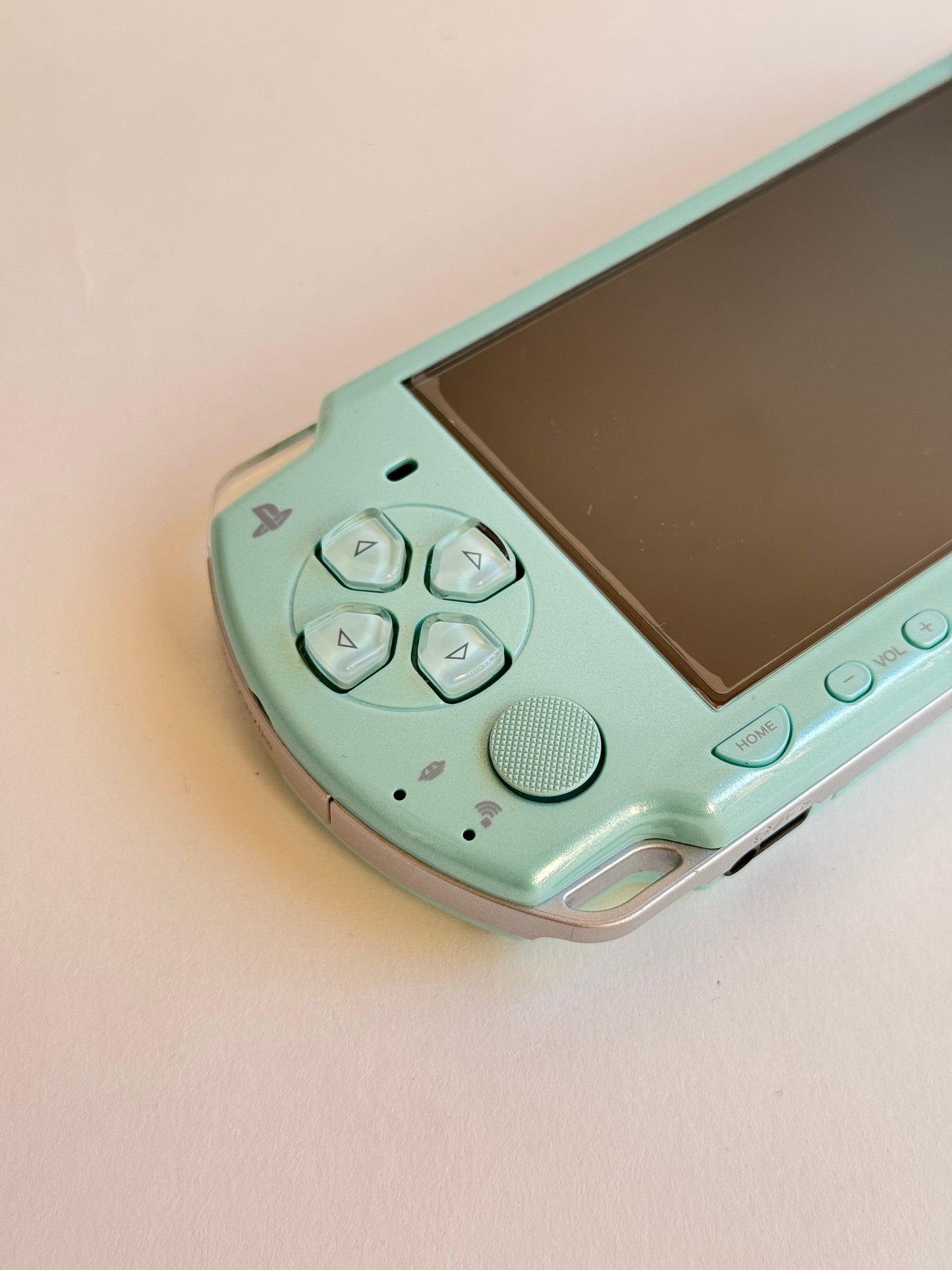 PSP 2000  - Mint Green