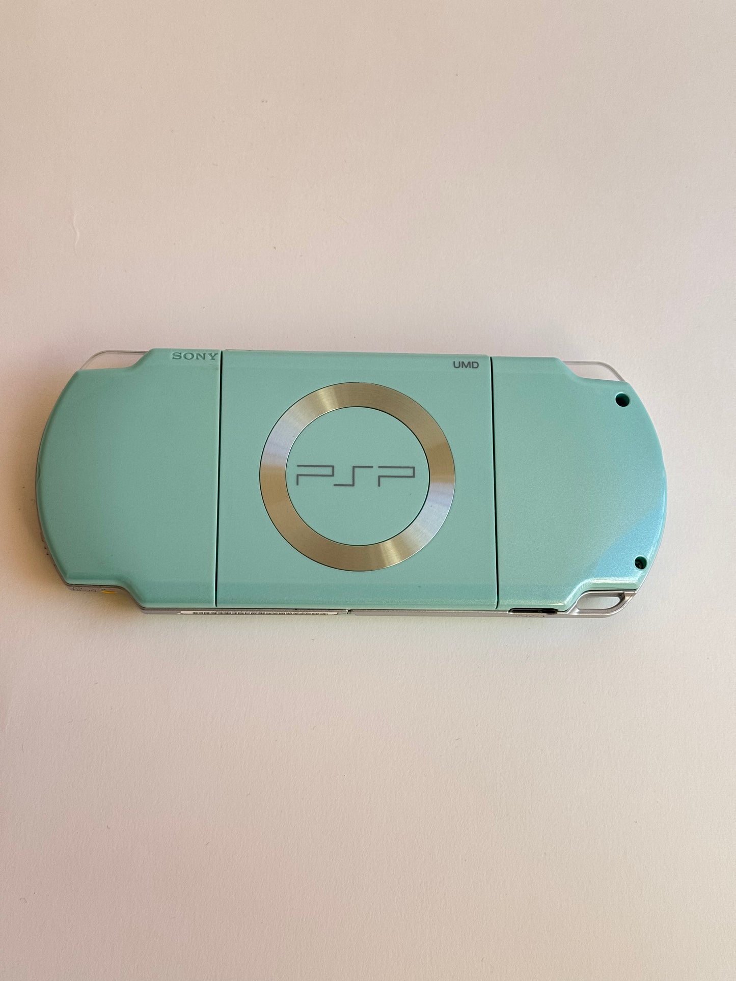 PSP 2000  - Mint Green