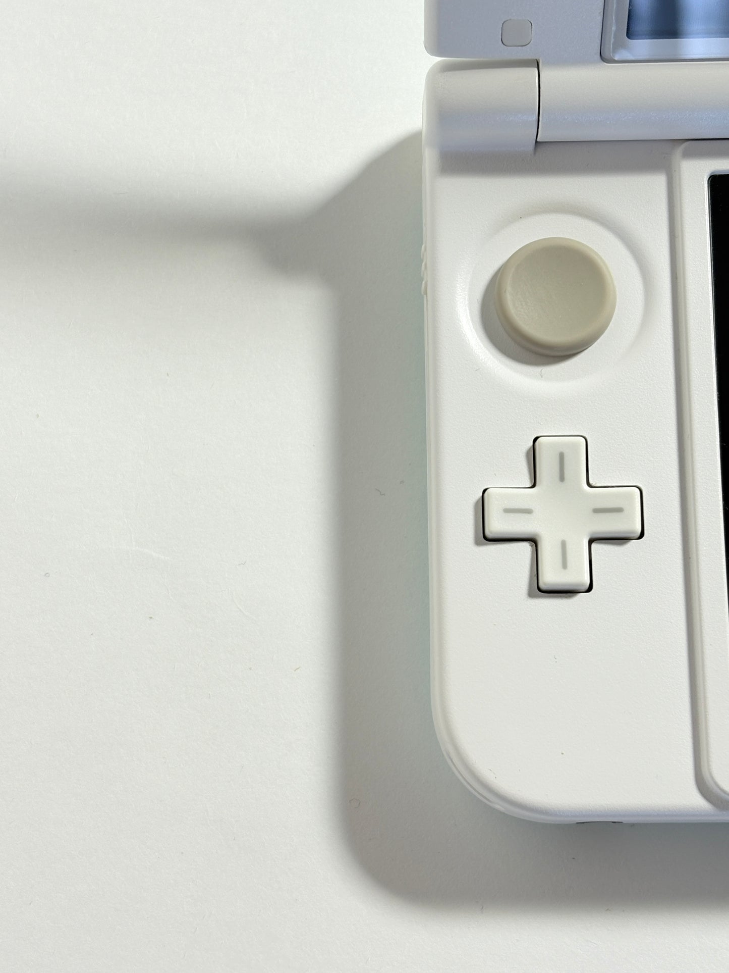 Nintendo 3DS LL - Mint and White