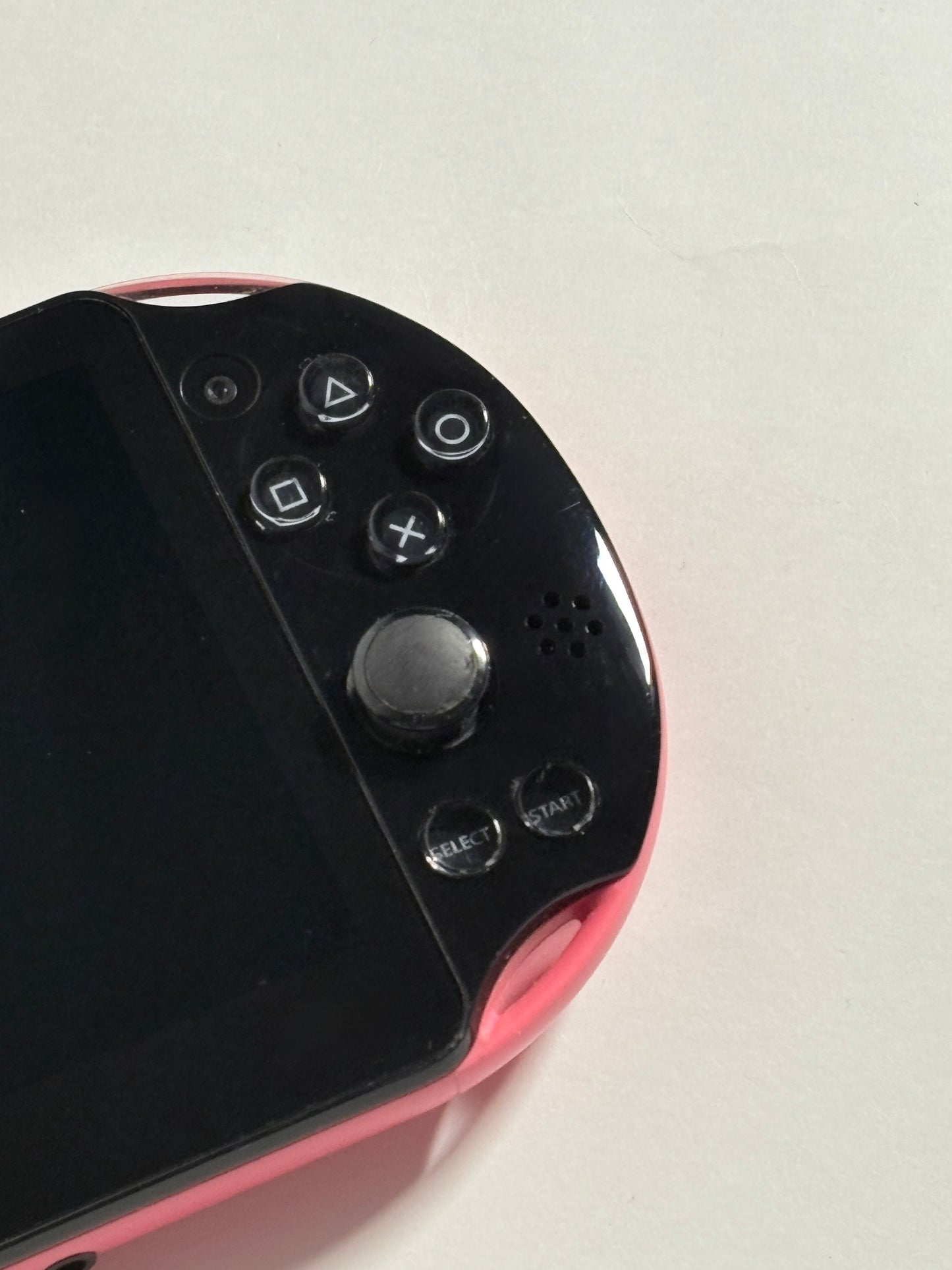 Ps Vita 2000 - Black Pink