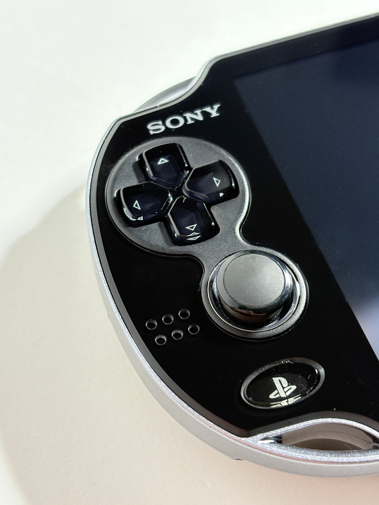 Ps Vita 1000 - Black