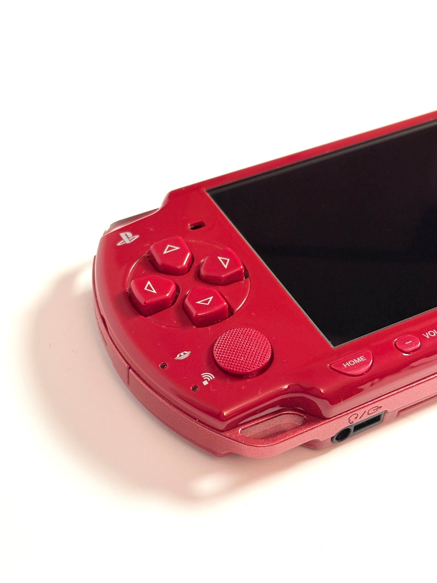 PSP 2000 - Deep red