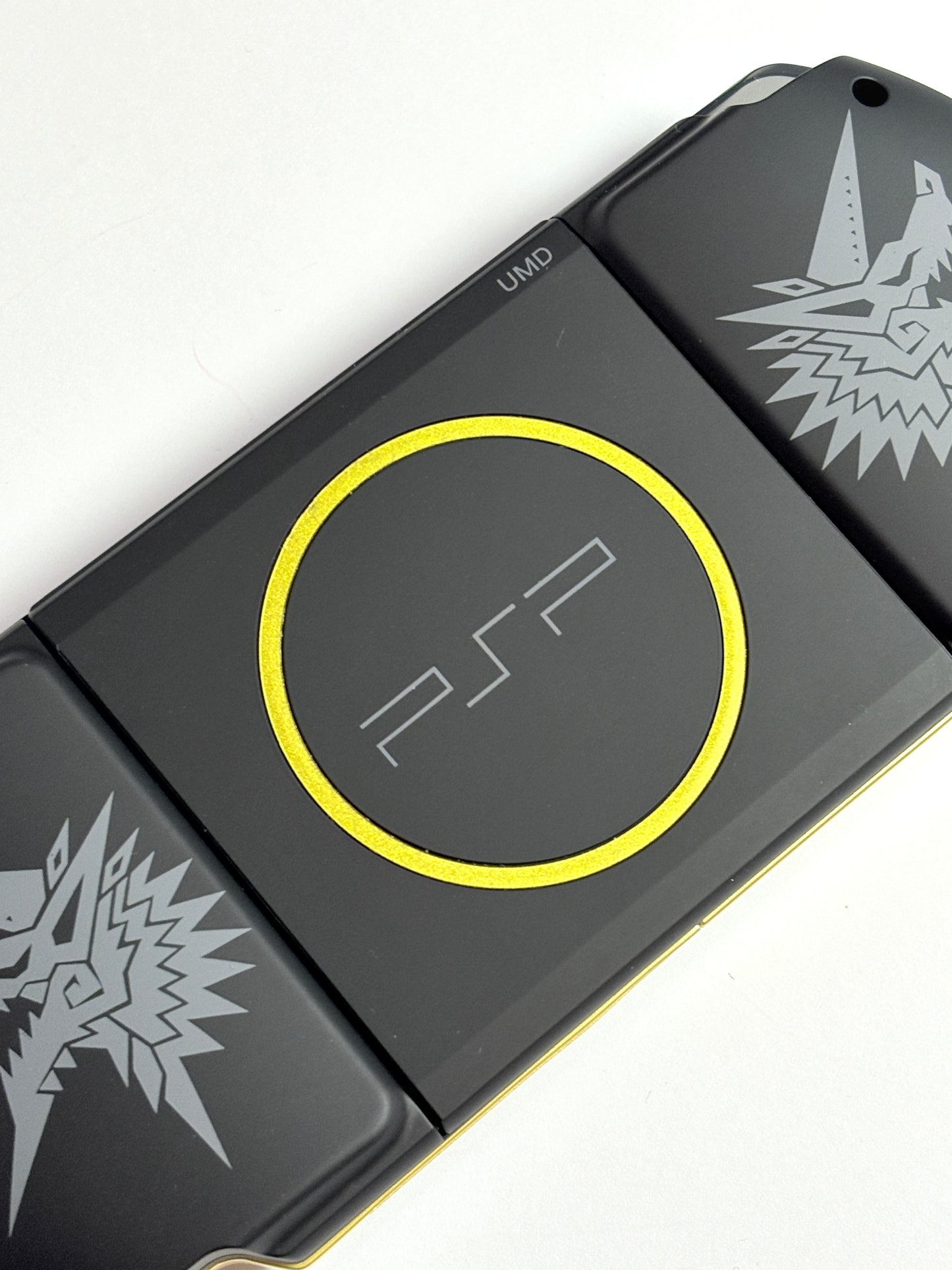 PSP 3000 - Monster Hunter 3rd Limited Edition