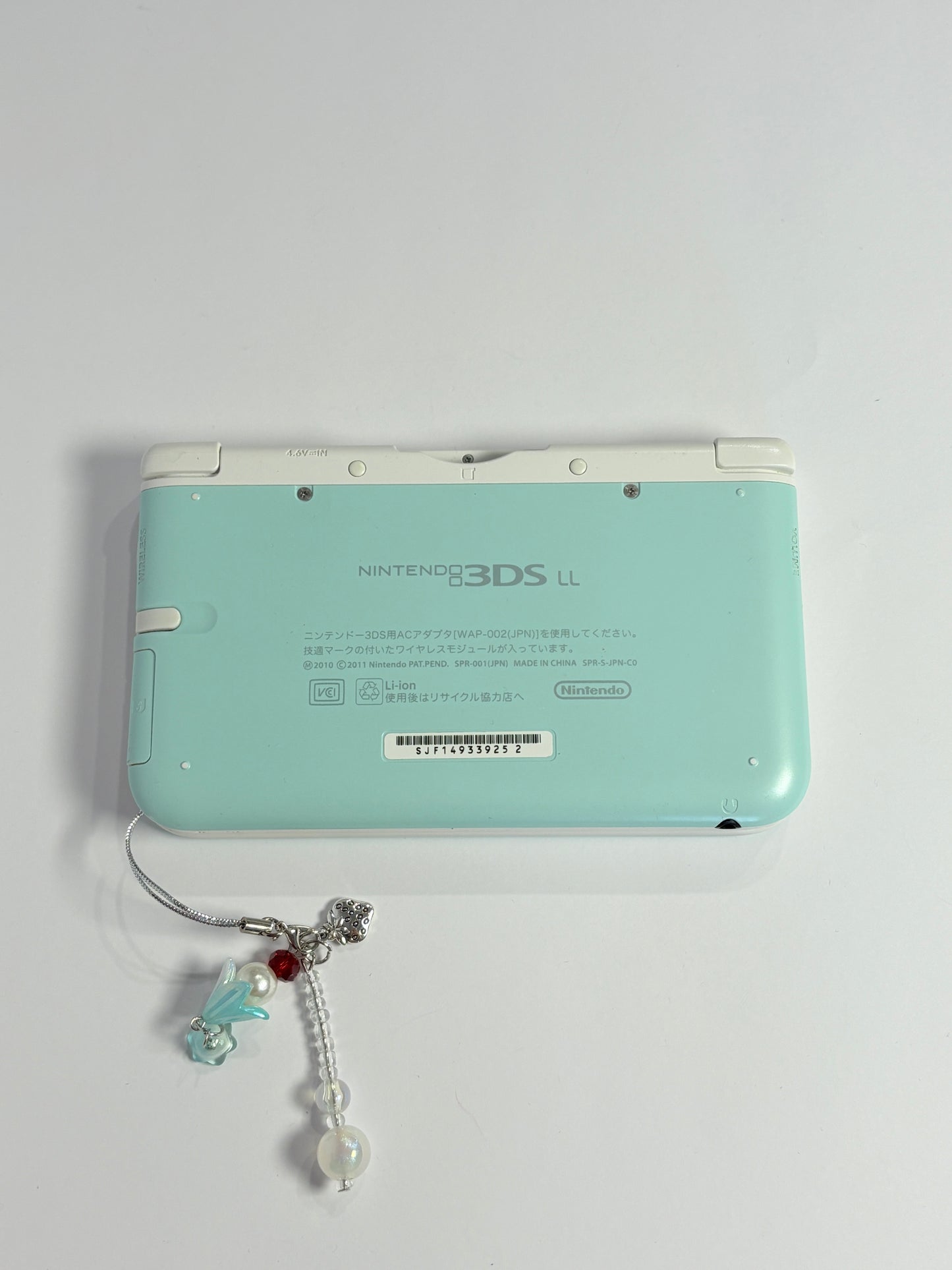 Nintendo 3DS LL - Mint and White