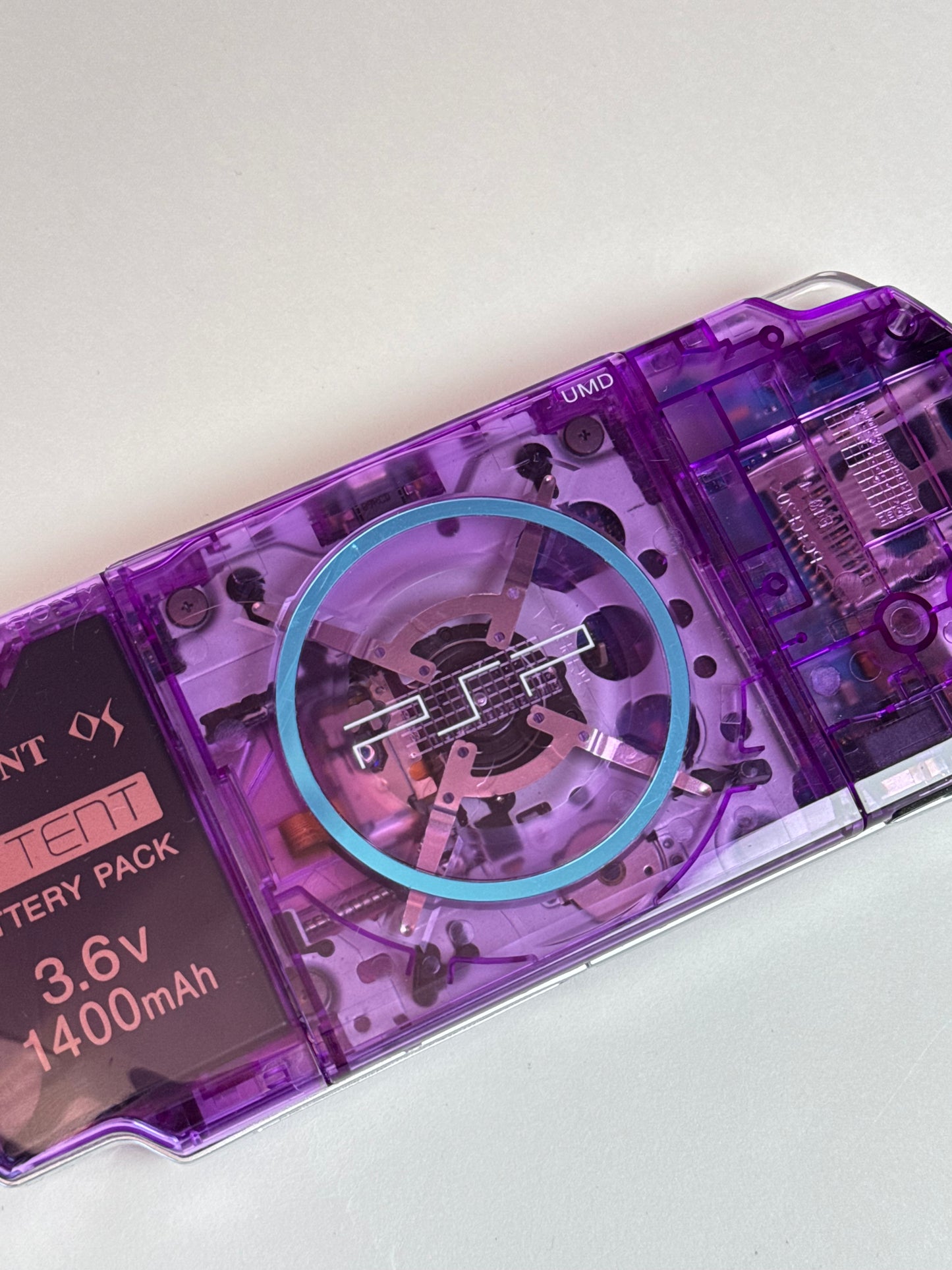 PSP 3000 - Transparent purple