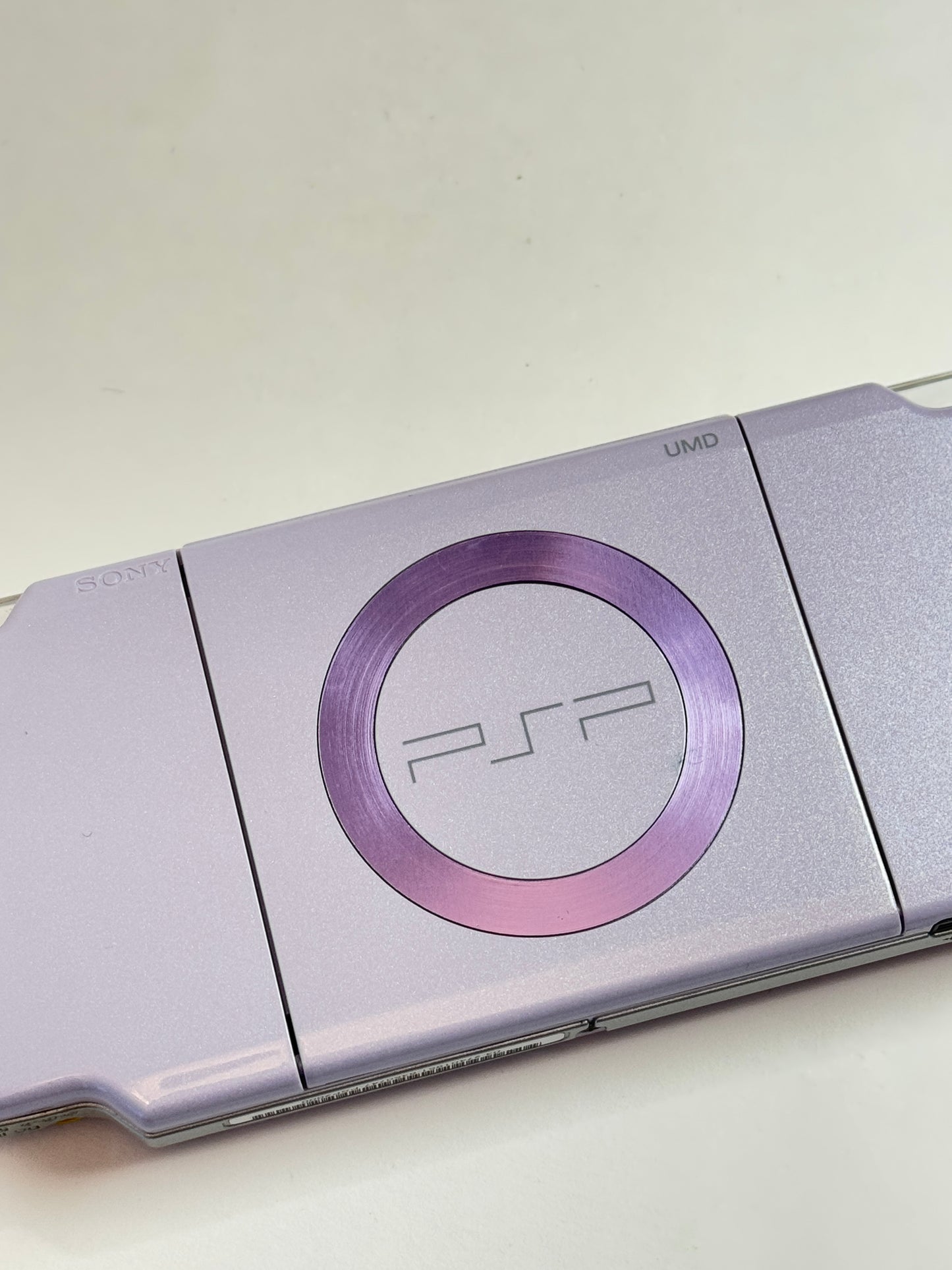 PSP 2000 - Lavander Purple