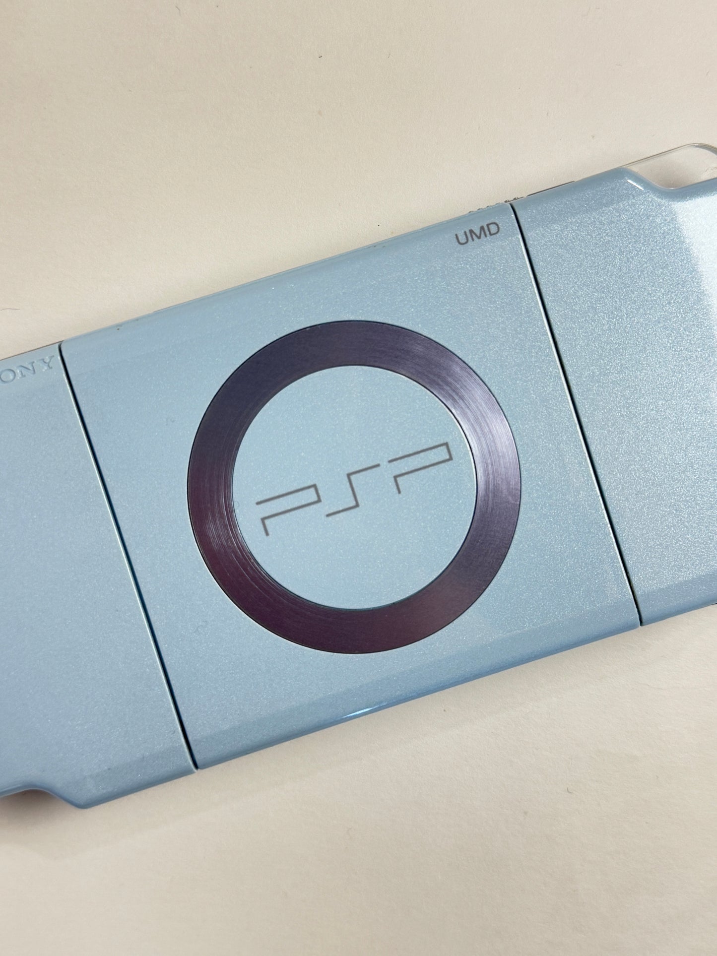 PSP 2000 - Felicia Blue