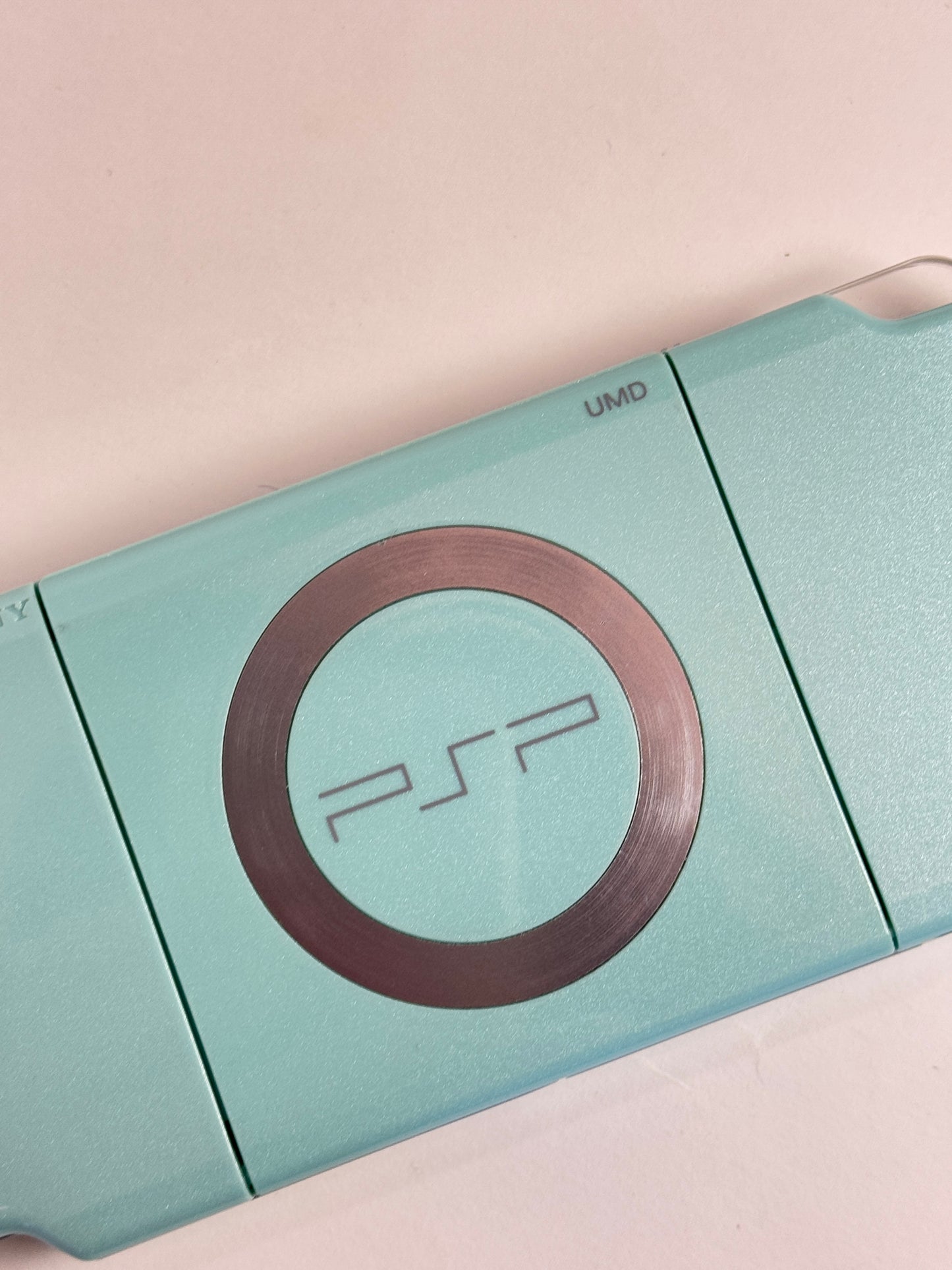 PSP 2000 - Mint Green