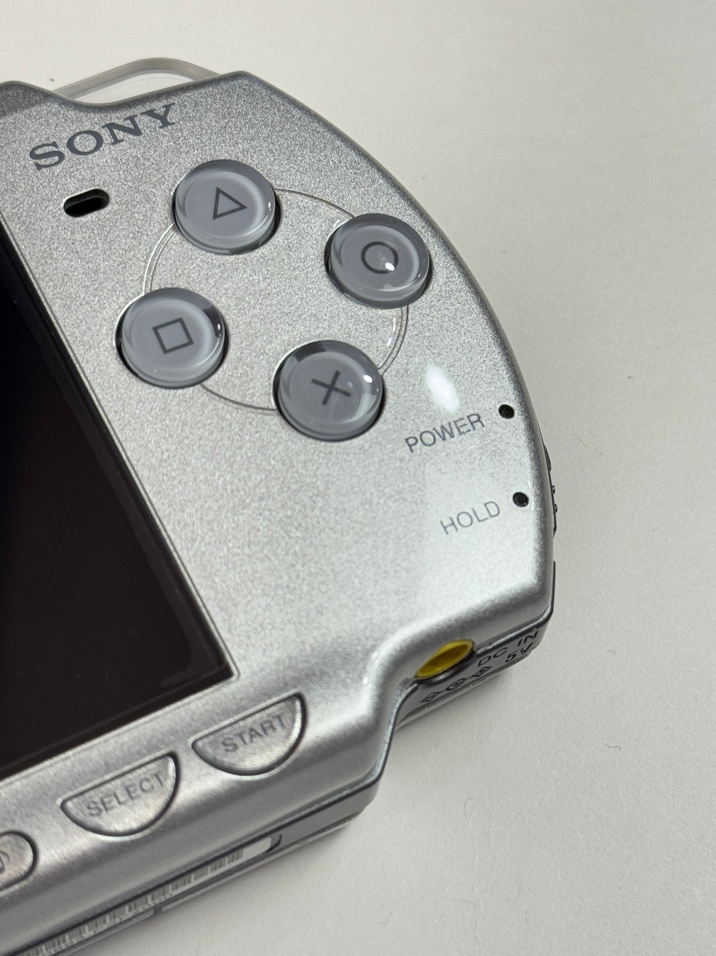 PSP 2000 - Silver