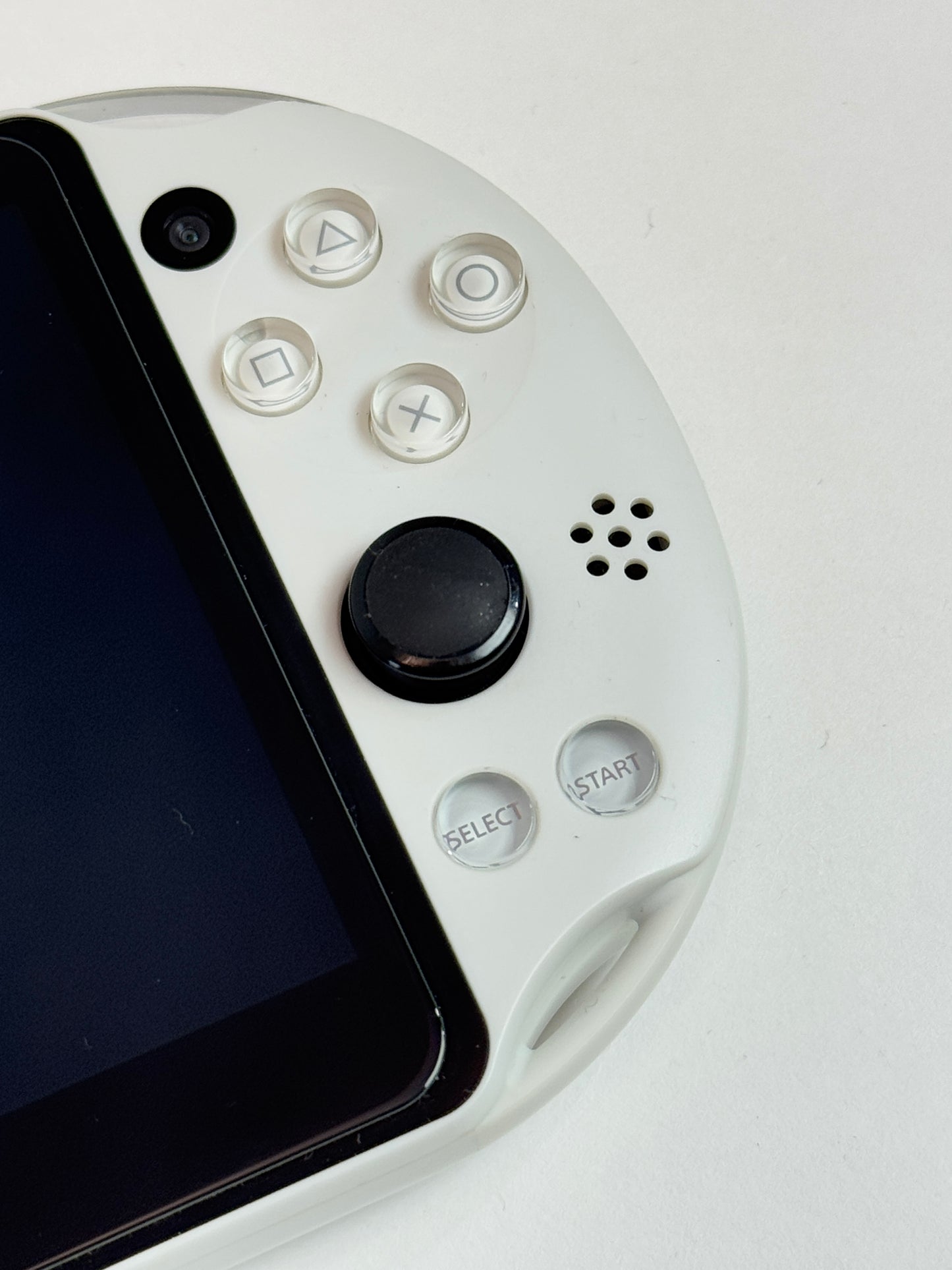 PS VITA 2000 - Glacier White