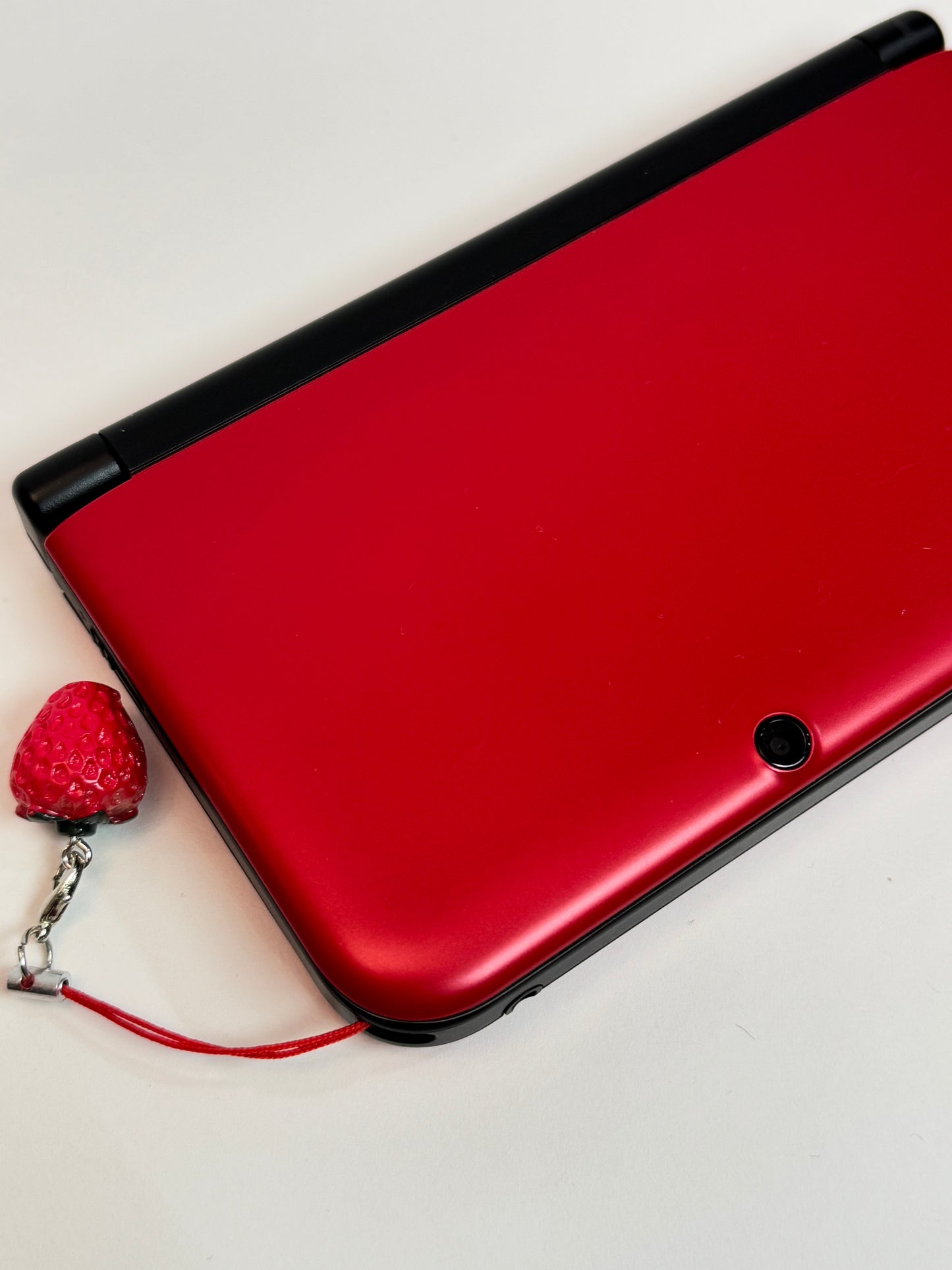 Nintendo 3DS LL - Red
