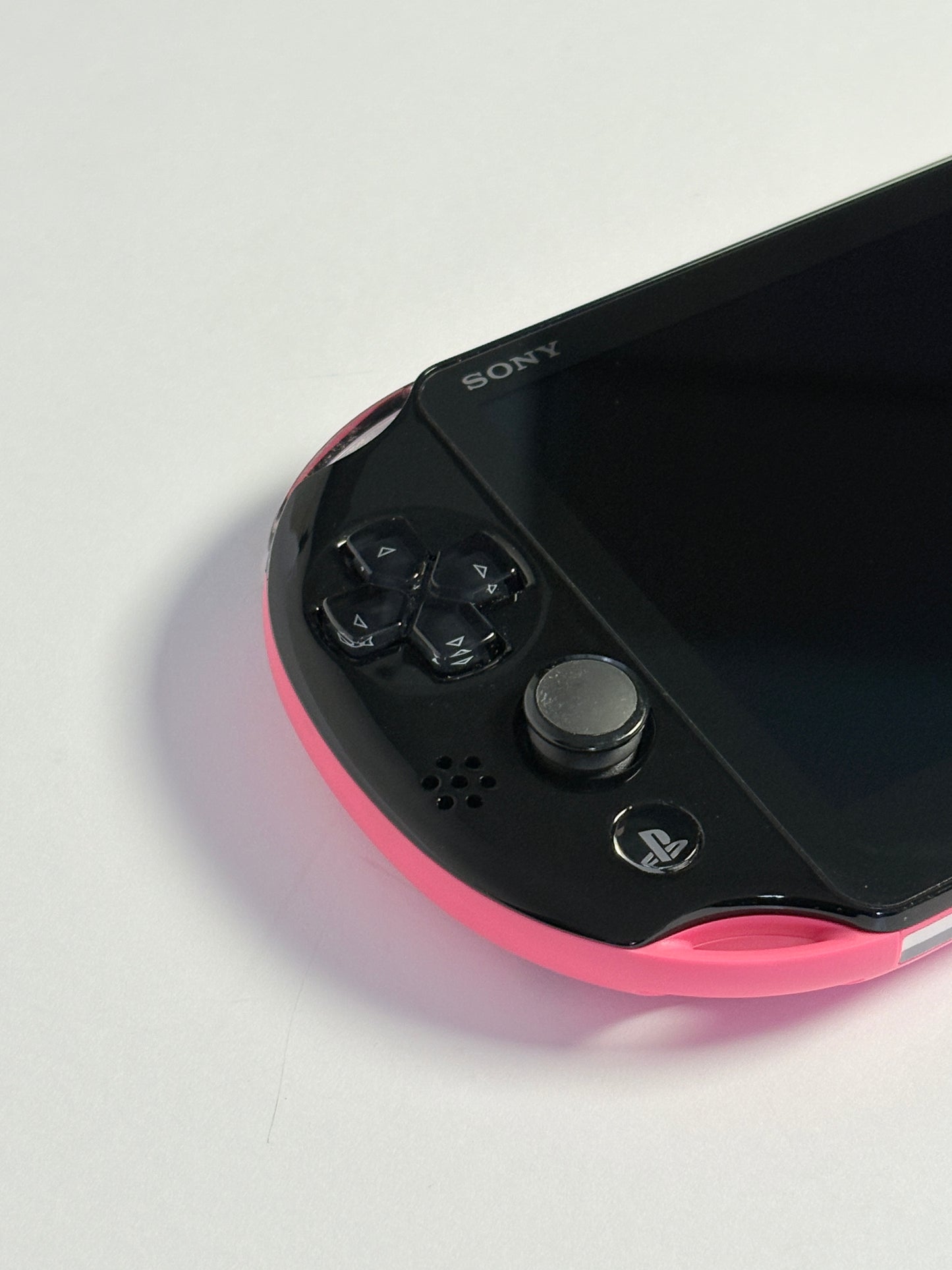 Ps Vita 2000 - Red Black