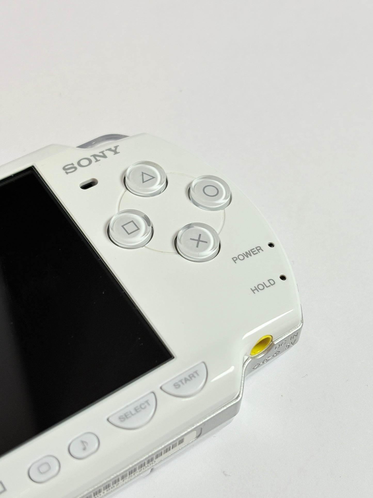 PSP 2000 - White