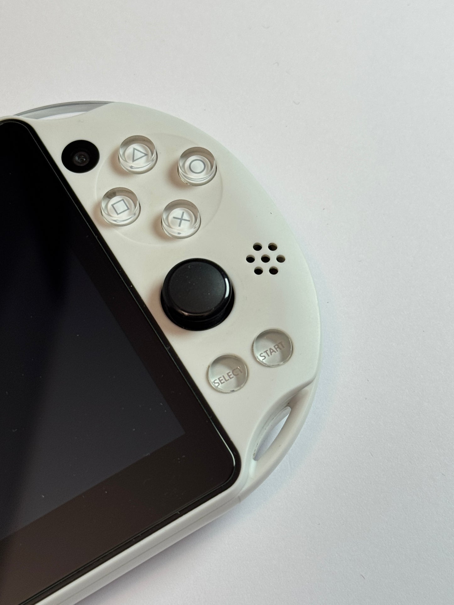 PS VITA 2000 - Glacier White with Original box