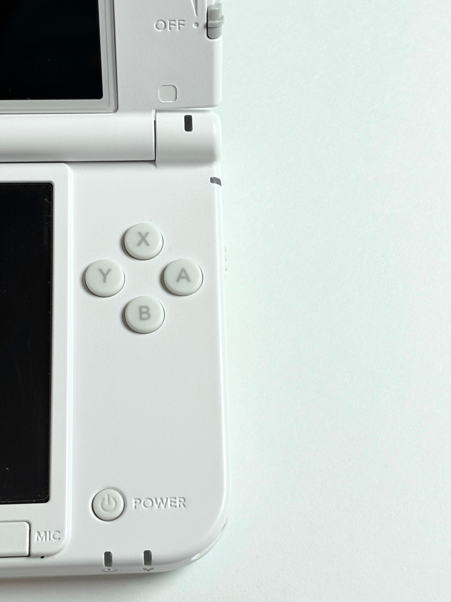 Nintendo 3DS LL - Tomodachi Collection limited edition