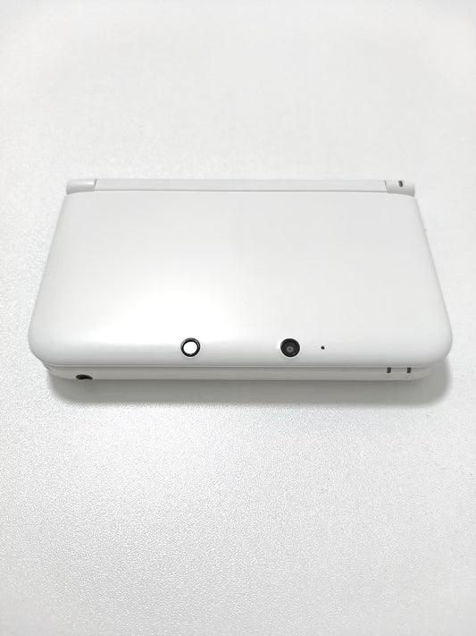 Nintendo 3DS LL - White