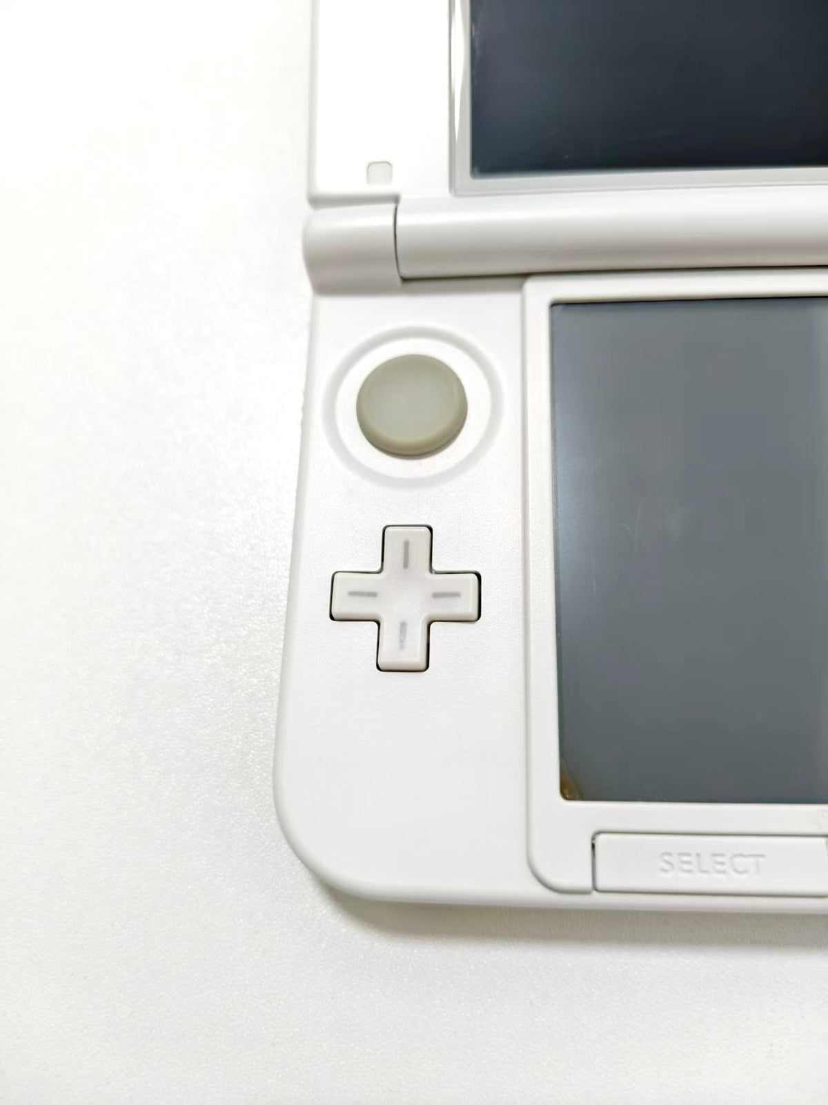 Nintendo 3DS LL - White
