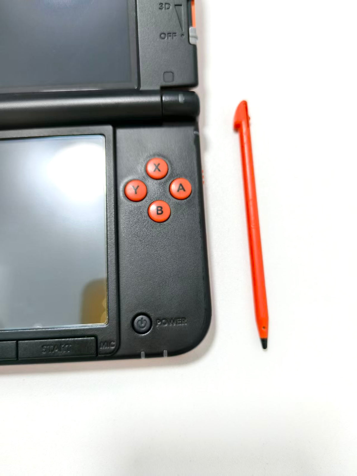 Nintendo 3DS LL - Orange x Black Limited edition