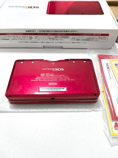 Nintendo 3DS LL - Light Red w original box and acessories