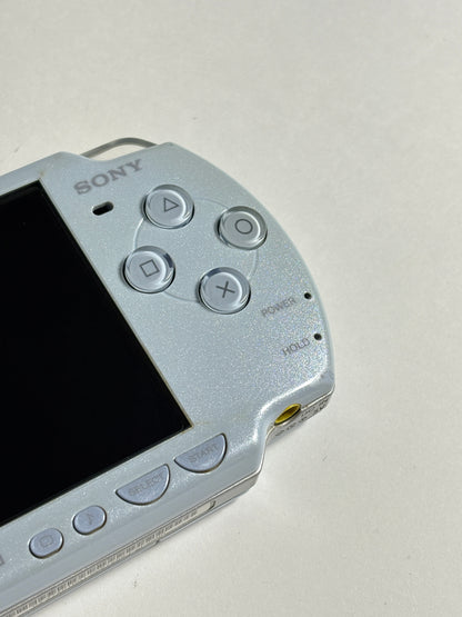 PSP 2000 - Felicia Blue