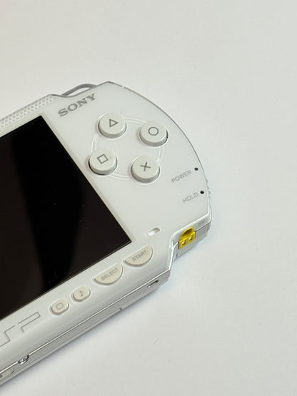 PSP 1000 - White