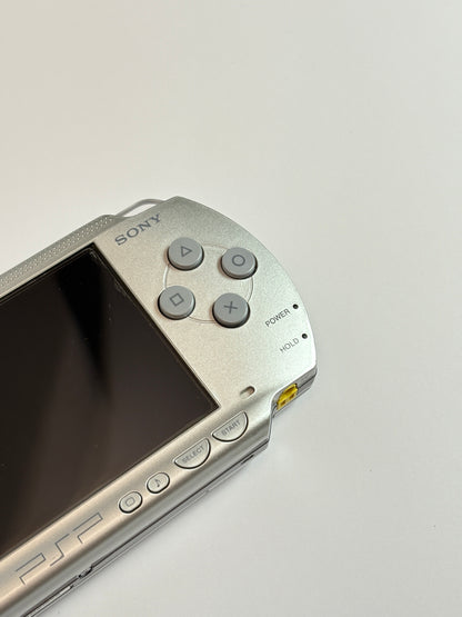 PSP 1000 - Silver