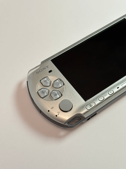 PSP 3000 - Gundam vs. Gundam Limited Edition