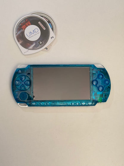 PSP 2000 - Transparent blue