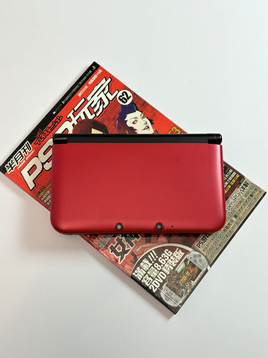 Nintendo 3DS XL - Red