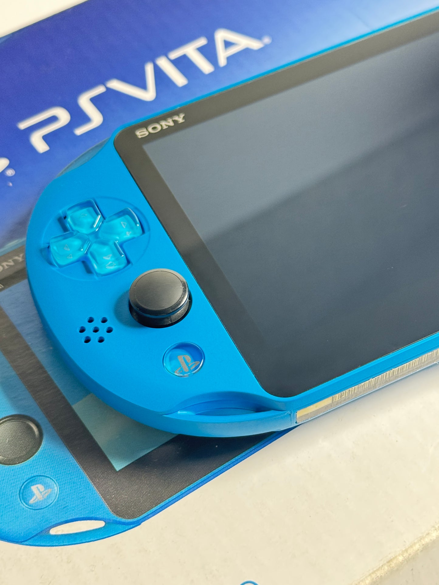 Ps Vita 2000 - Aqua Blue w Original Box