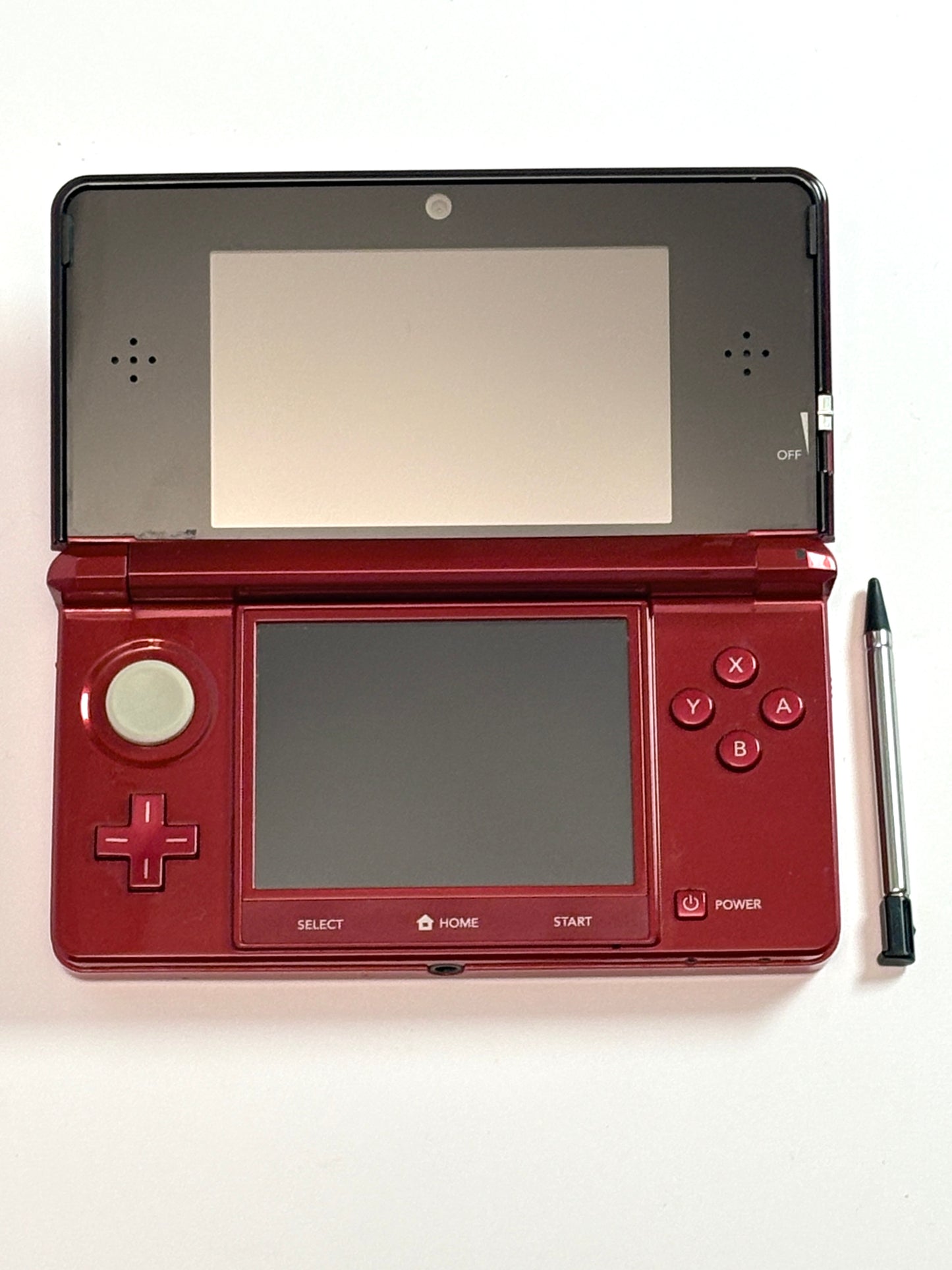 Nintendo 3DS - Red