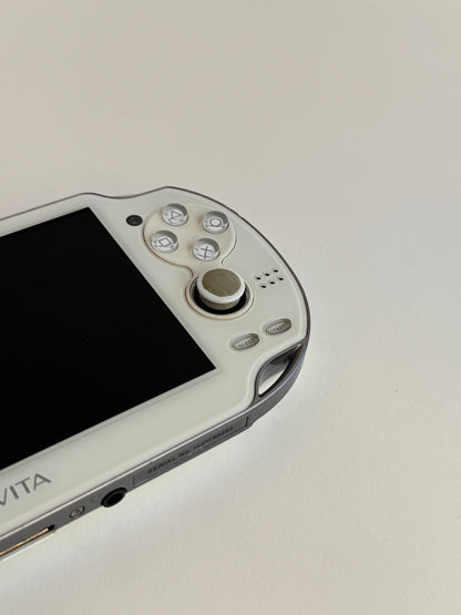 PS VITA 1000 - White