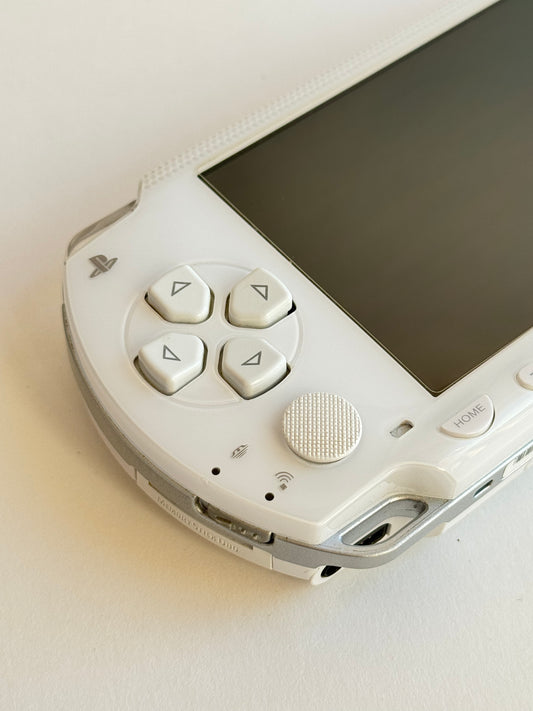 PSP 1000 - White