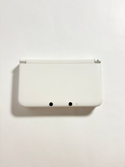 Nintendo 3DS XL - White