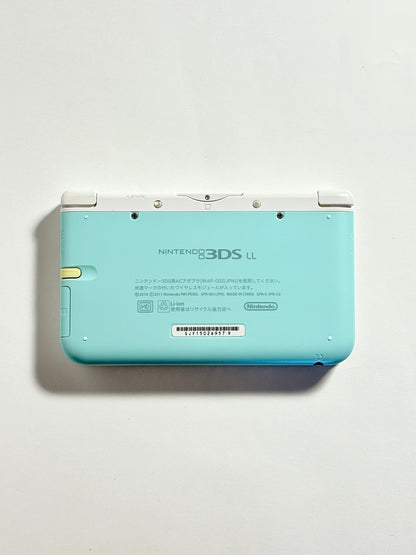 Nintendo 3DS LL - Mint and White