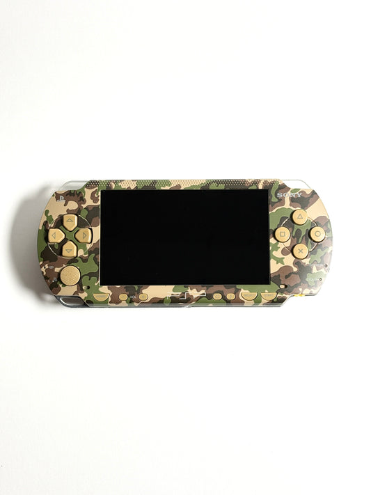 PSP 1000 - Metal Gear Solid Portable Ops Edition - IPS