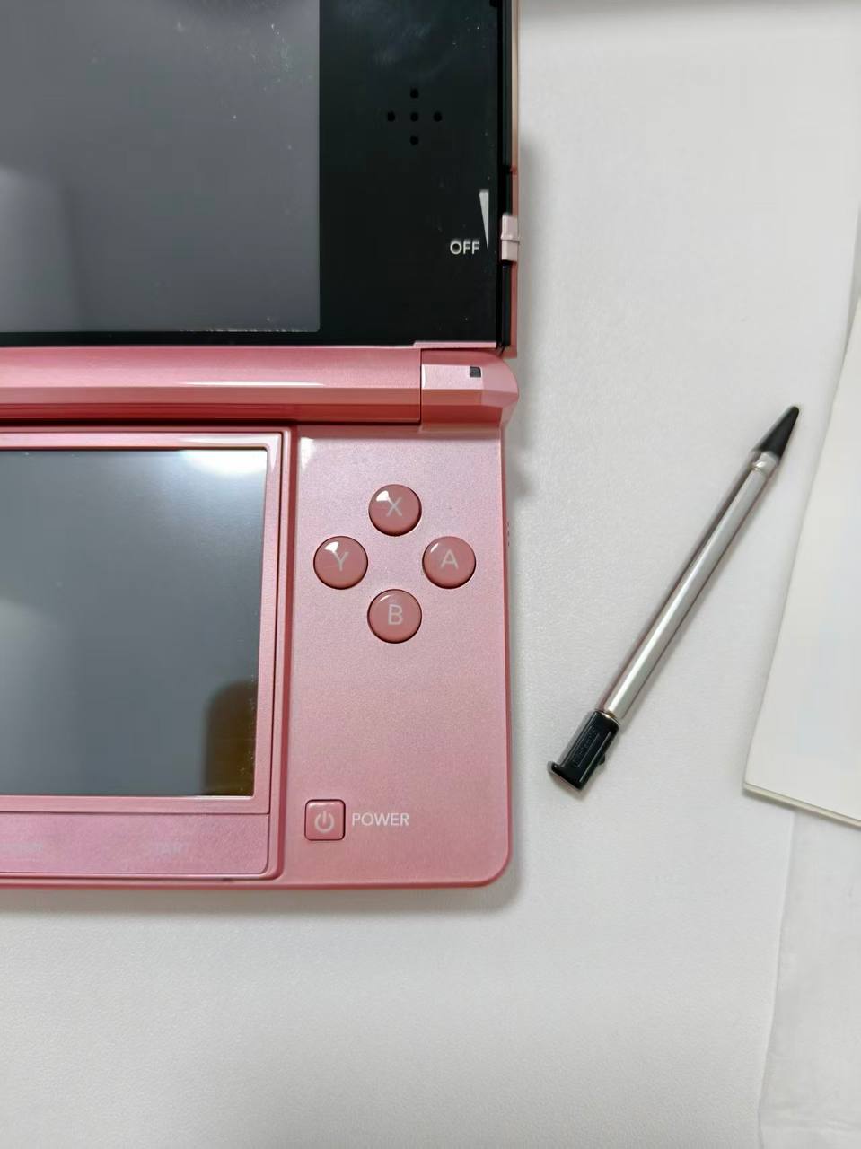 Nintendo 3DS - Pink w original box