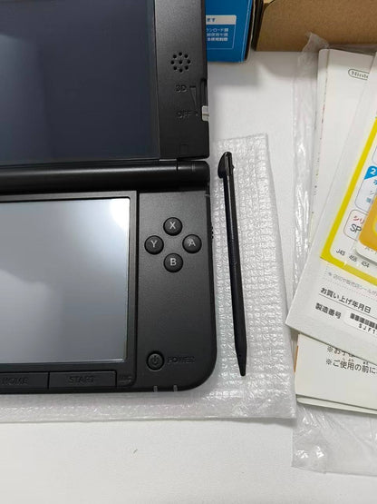 Nintendo 3DS LL - Blue w original box