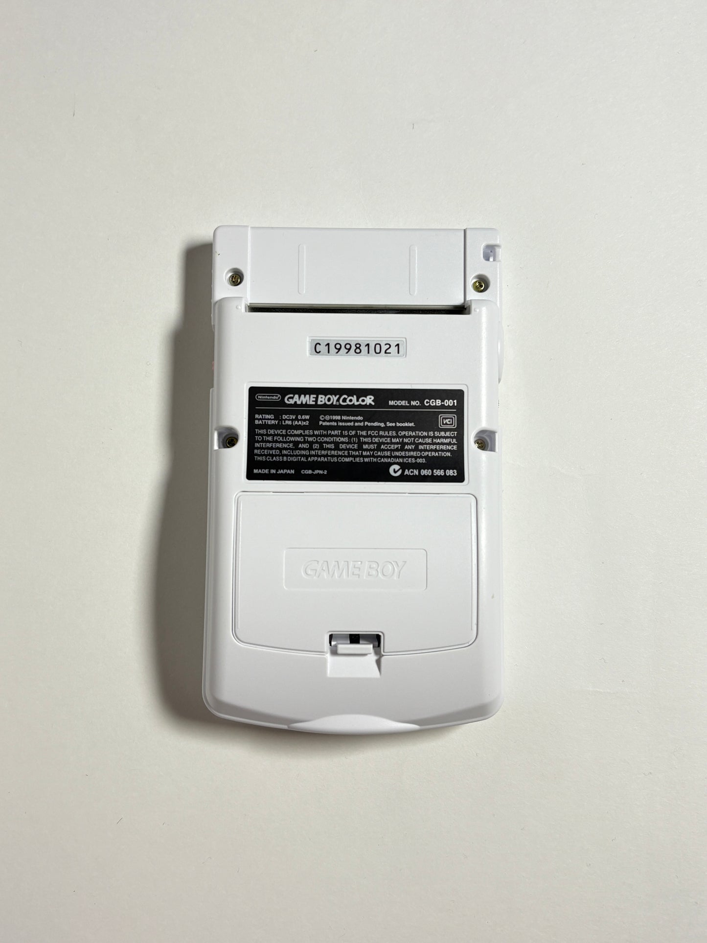 Game Boy Color – Pink and White