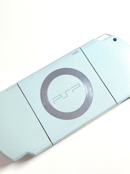 PSP 2000 - Felicia Blue