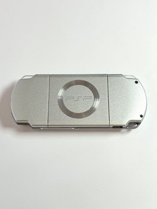 PSP 2000 - Silver
