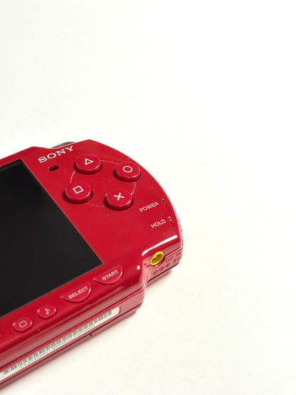 PSP 2000 - Deep red