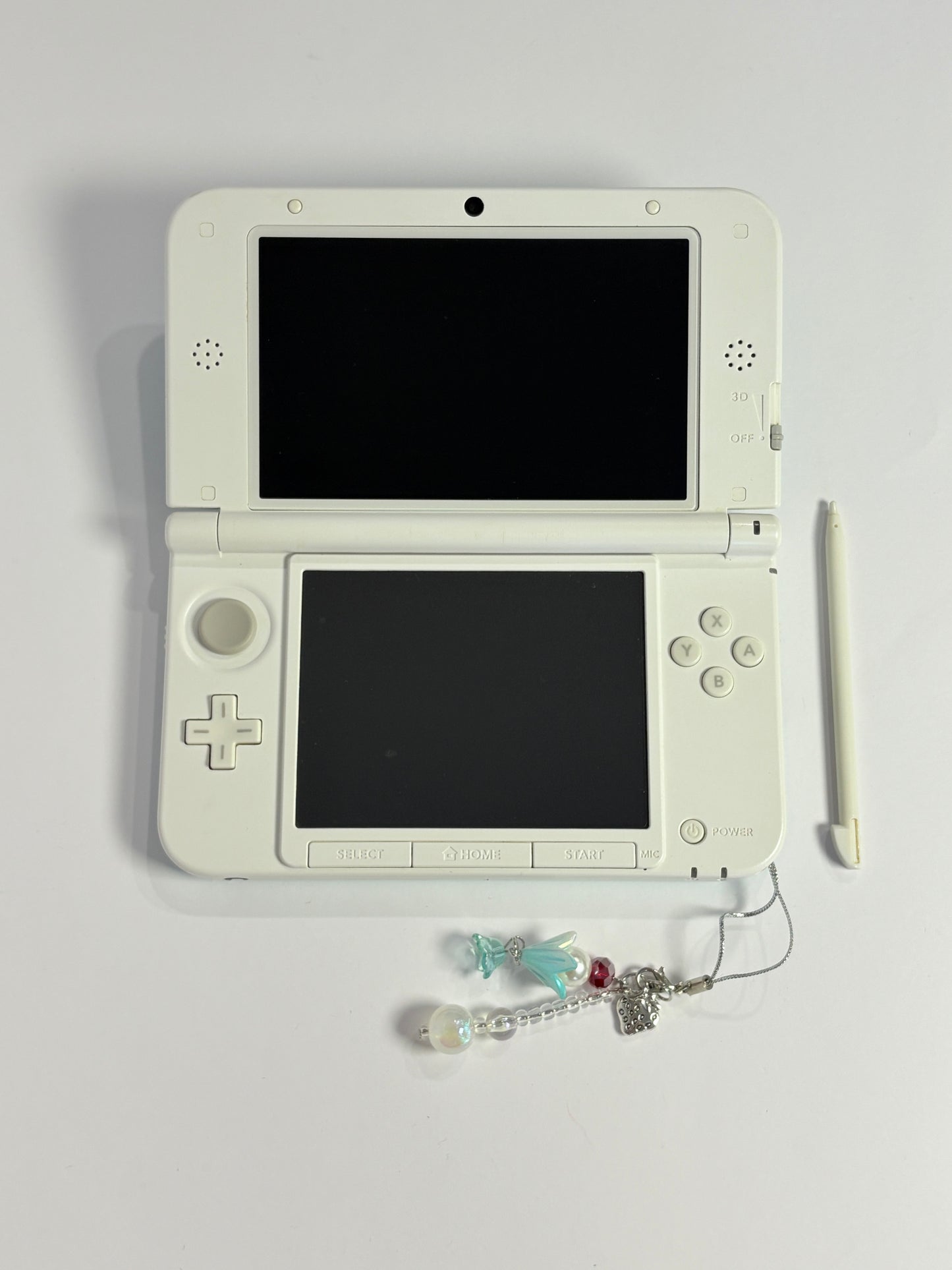 Nintendo 3DS LL - Mint and White
