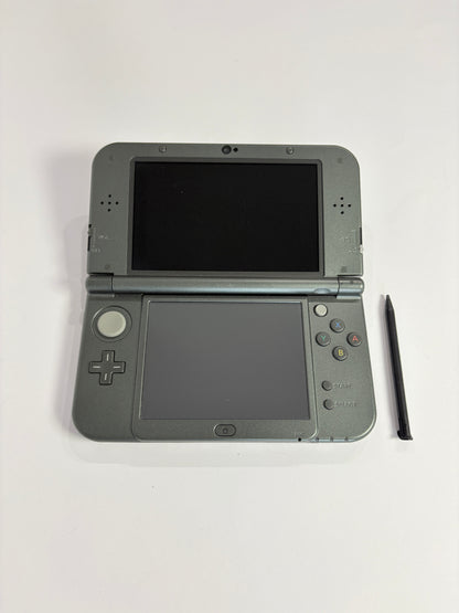 NEW Nintendo 3DS LL - Black