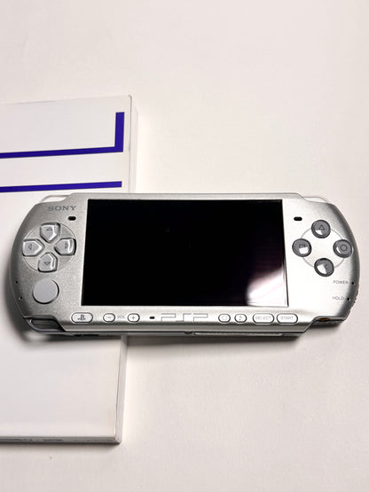 PSP 3000 - Silver - IPS